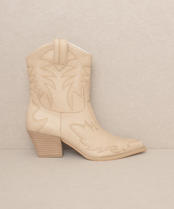 The Benatar - Embroidered Cowboy Boots