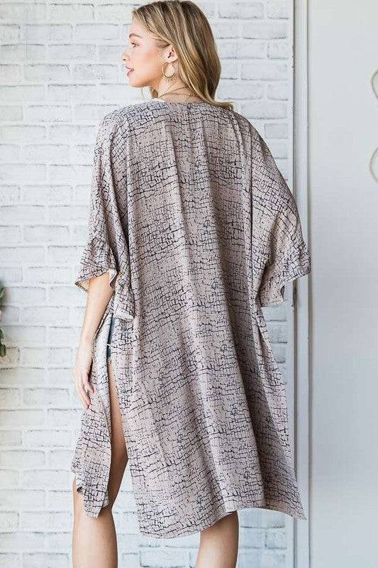 NATURAL GEO PRINT MID SLEEVE KIMONO PLUS